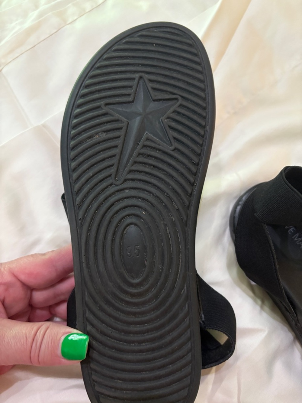 Steve Madden Black Elastic Strap  Sandals size 9.5 - Picture 6 of 6